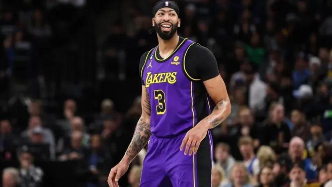 早报：长期演练少打一人，为的就是今天！