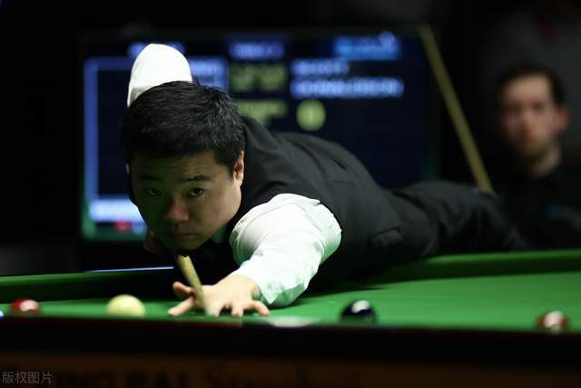 轻选手树立 轻选手树立