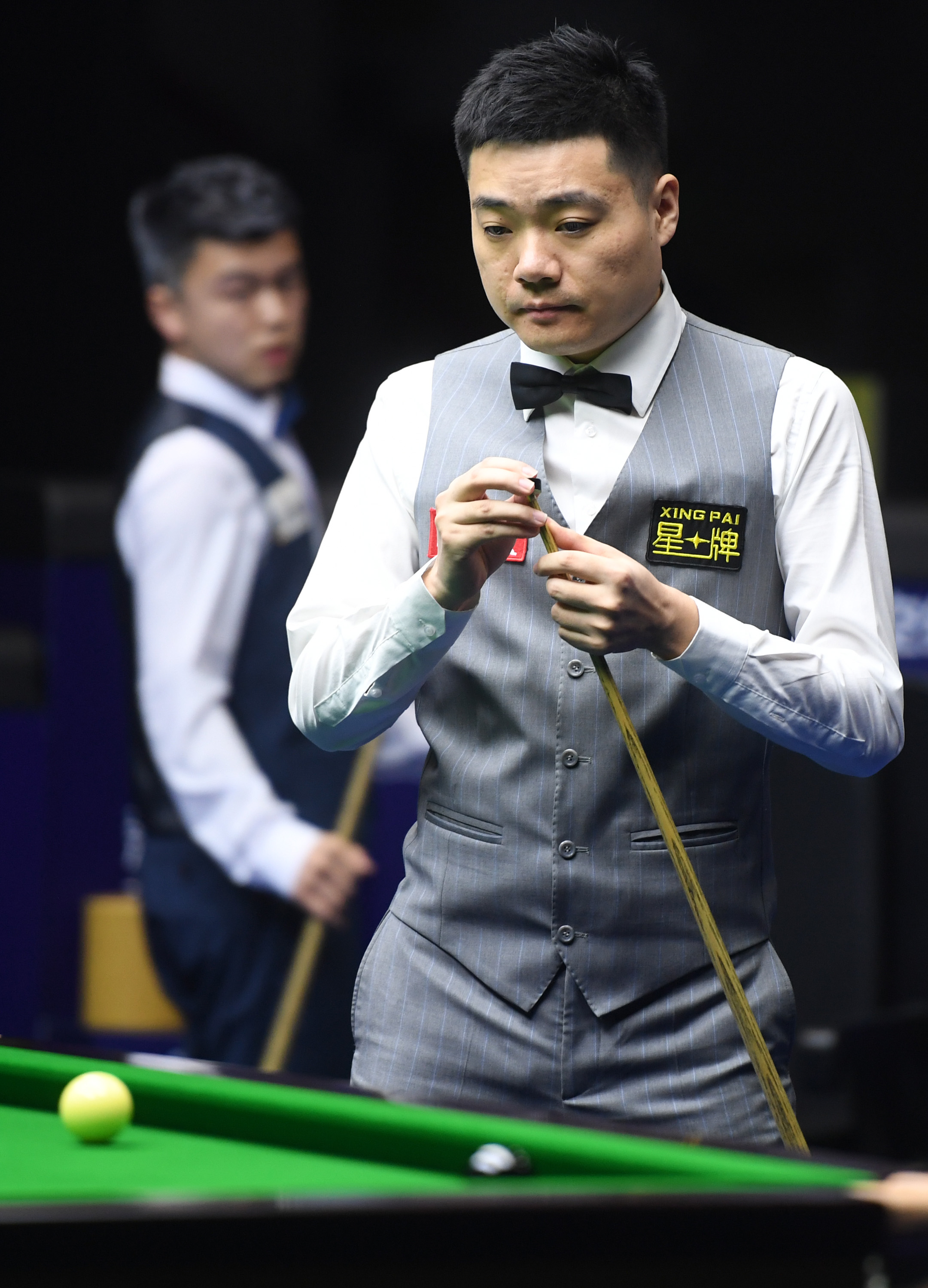 外的悬念 外的悬念