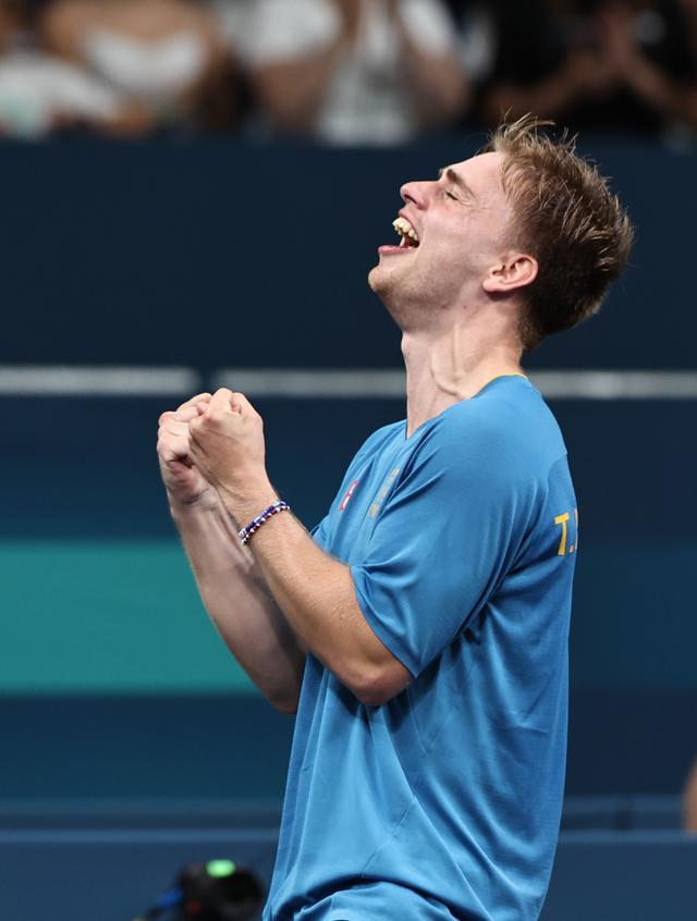 员直接接触 员直接接触